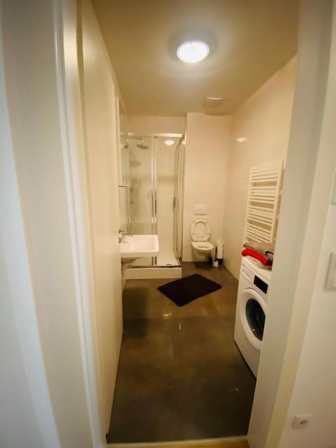 Siebenbrunneng. Apartament *