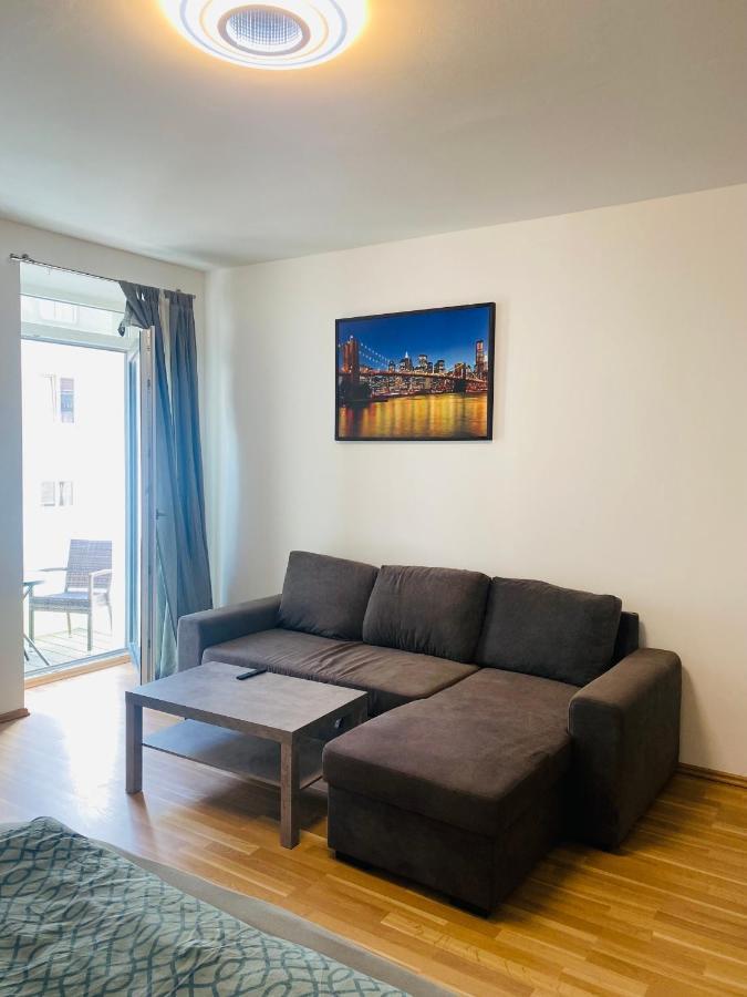 Siebenbrunneng. Apartament *